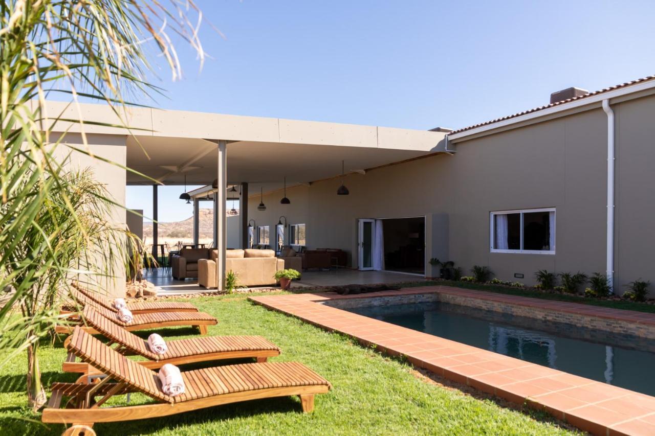 Ugab Game Farm & Lodge Vingerklip Esterno foto