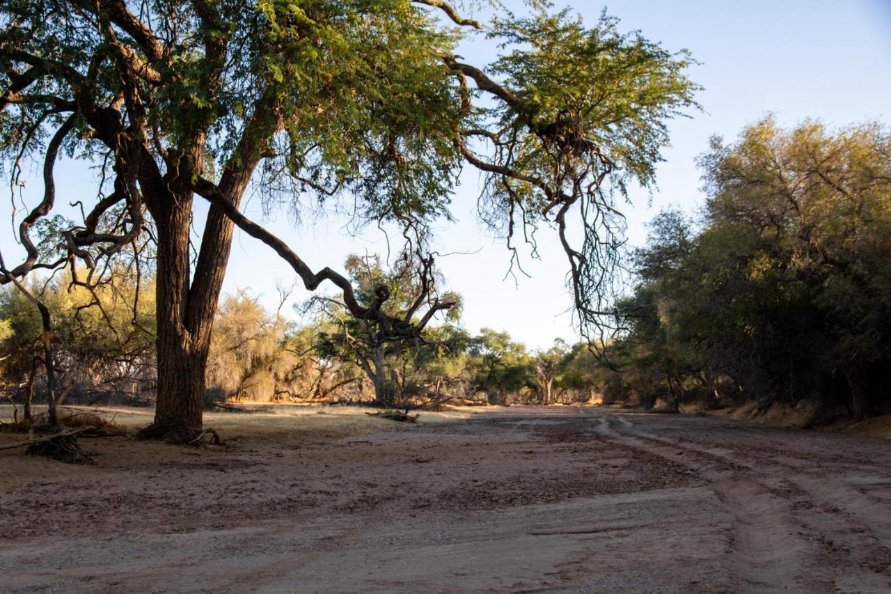 Ugab Game Farm & Lodge Vingerklip Esterno foto