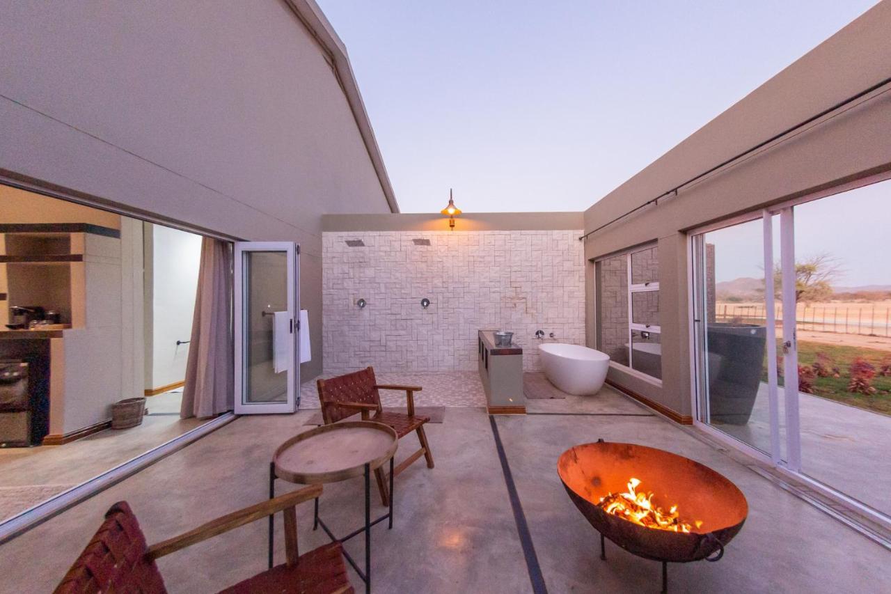 Ugab Game Farm & Lodge Vingerklip Esterno foto